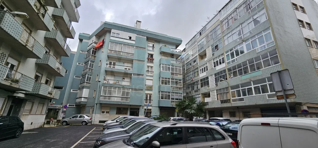 T2 Remodelado Centro do Dafundo