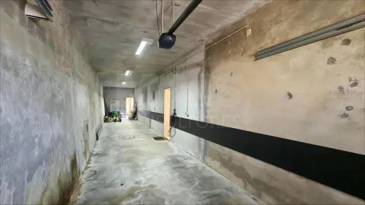 Ap. em Moradia T1 c/ Logradouro e Garagem ao nível de R/C