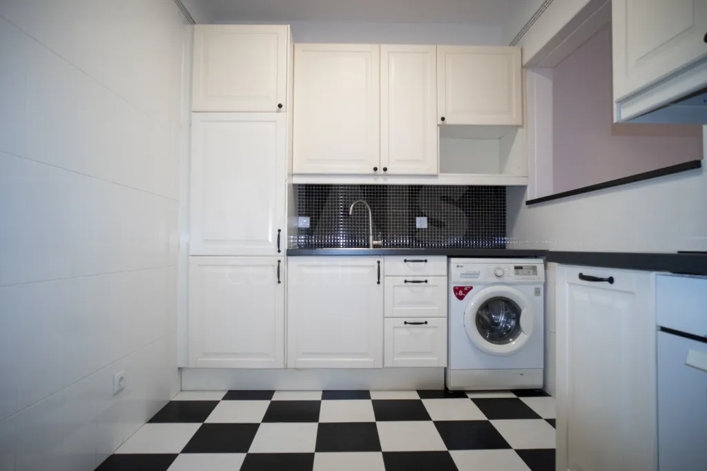 T2 em zona tranquila de Porto Salvo, perto de escolas e centros empresariais