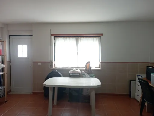 Moradia T2 + 1 Mobilada com Garagem e Quintal - Casais do Baleal