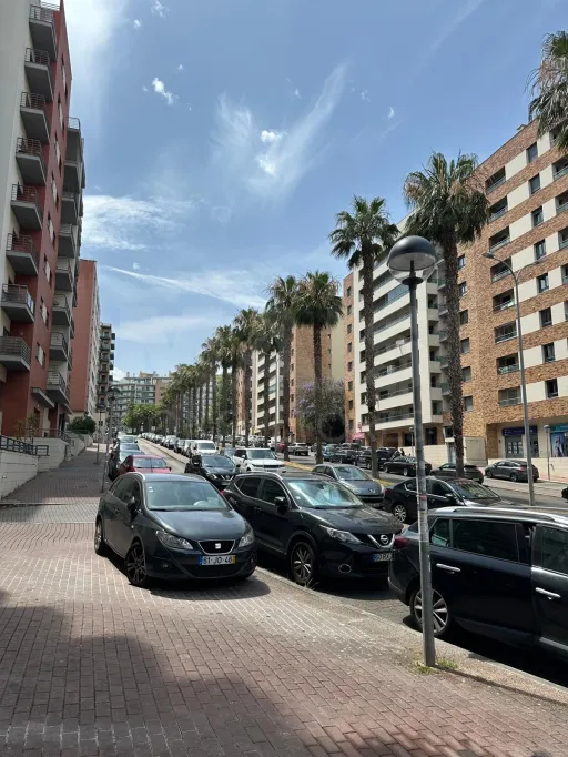 Apartamento T1- COLINAS DO CRUZEIRO, ODIVELAS!