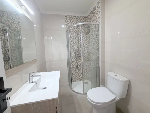 Apartamento T2 remodelado em Peniche