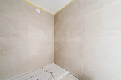Moradia T3 em Ferrel com Piscina