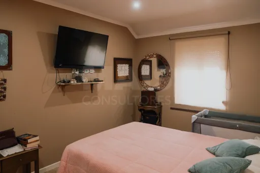 3-Bedroom House with Panoramic Terrace and Mountain Views