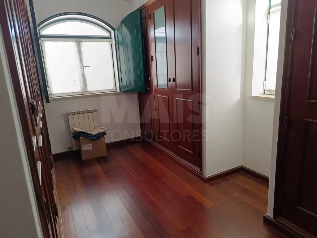 Moradia T4 em Alpiarça