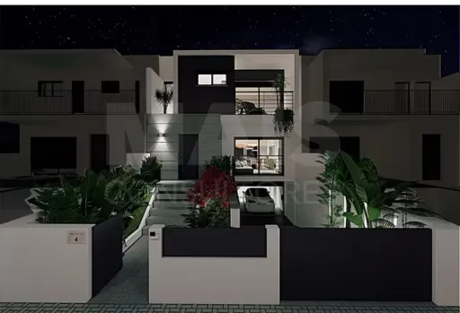 Moradia T3 de luxo em construção, em Alcabideche
