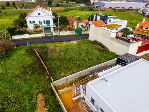 Moradia T4 Em Construção no Cintrão, Bombarral