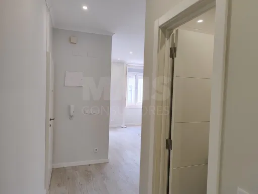 T1 e Escritório Remodelado ANJOS Disponibilidade Imediata