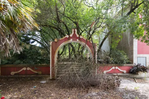 Terreno Urbano junto ao Parque Natural  em Sintra