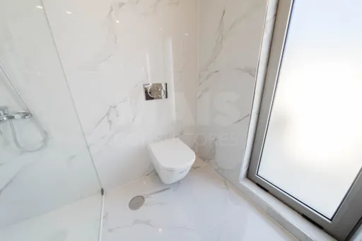 Villas Mar – Moradia V3  com piscina e vista mar  a 150 metros da Praia -Fracao G