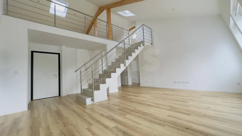 Fully Renovated 4-Bedroom Apartment | Downtown Lourinhã | Space, Elegance, and Comfort