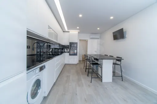 Renovated 4-Bedroom Apartment | 210 m² | Parking and Storage