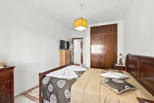 Apartamento T2+1 em Peniche