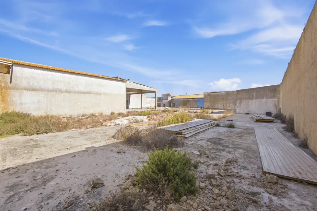 Oportunidade de investimento em Peniche | 8.848 m² | A 150 metros da praia