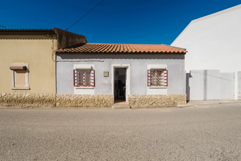 Moradia T2 com Garagem na Bufarda