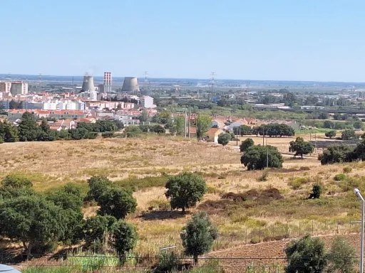 Building land in Alenquer