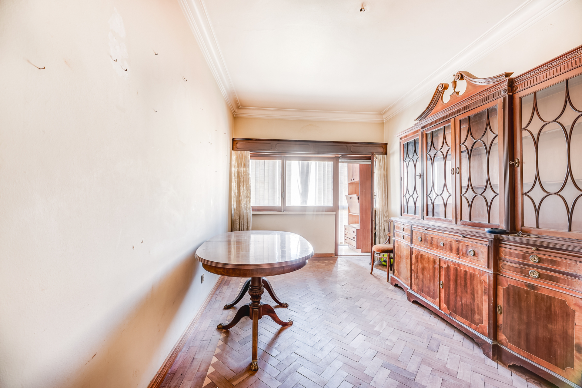 Apartamento para Remodelar no Bairro de Santos