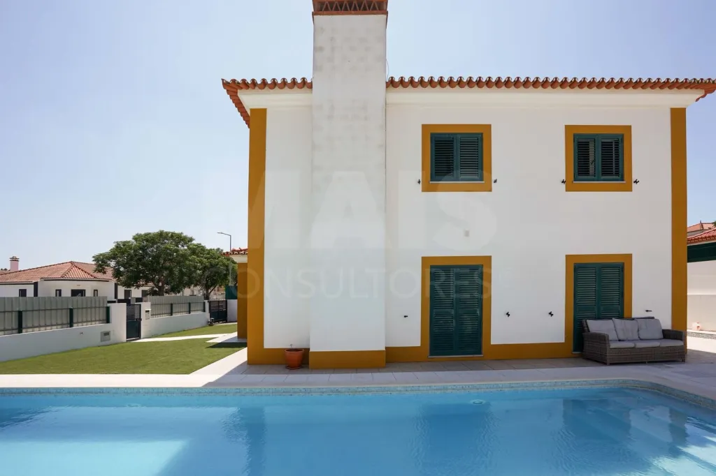 Moradia T5 em Montemor-o-Novo