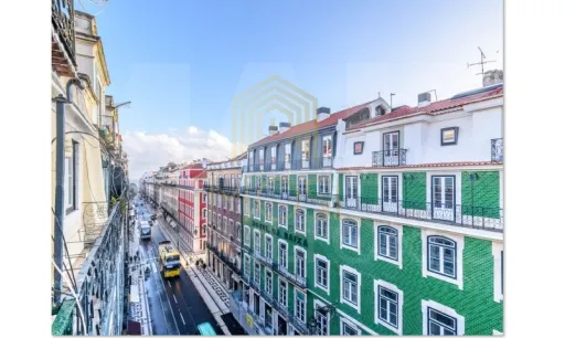Apartamento T2 na Rua da Prata –Centro de  Lisboa