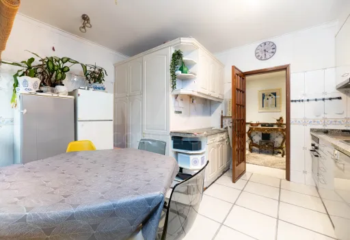 Apartamento T3 no Centro Carnaxide