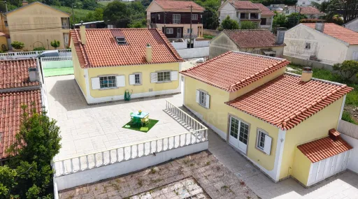 Moradia T2, em Sapataria, Sobral de Monte Agraço