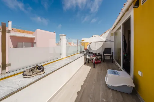Investment property in downtown Peniche