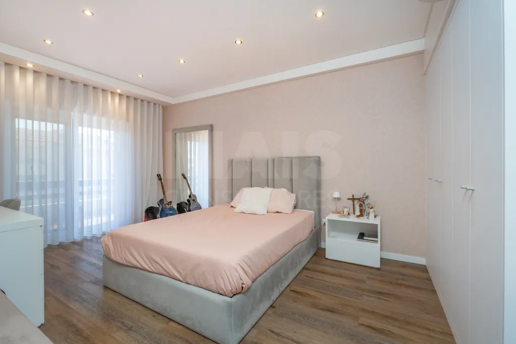 Apartamento T5 de excelência em Alverca do Ribatejo