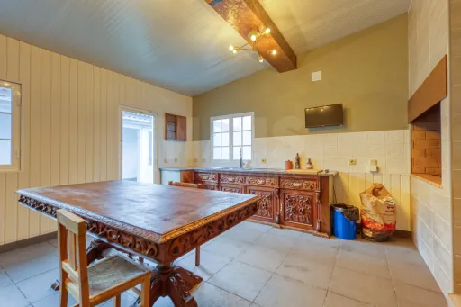 Moradia T3 Remodelada, Pronta a Habitar, com Ginásio, Anexo e Jardim