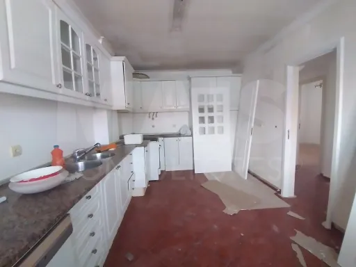 Moradia em Albarraque – A Oportunidade de Criar a Casa dos Seus Sonhos!