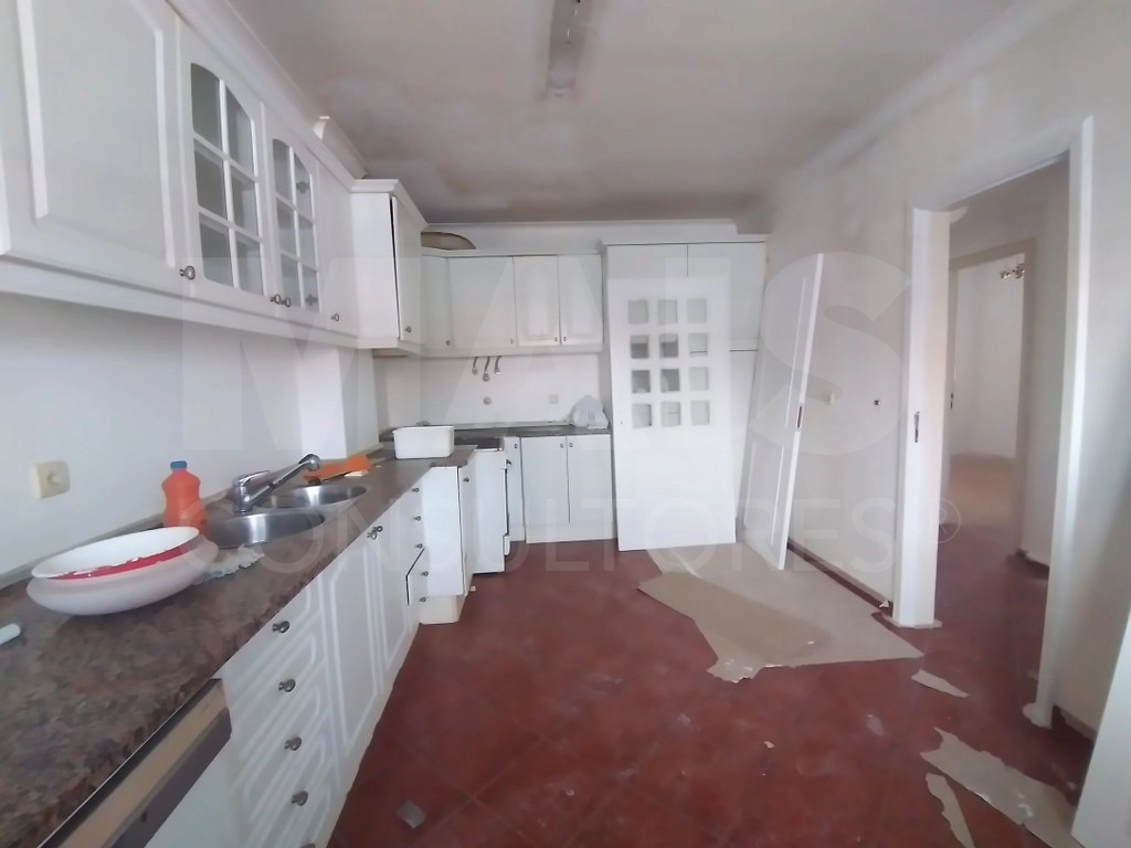 Moradia em Albarraque – A Oportunidade de Criar a Casa dos Seus Sonhos!