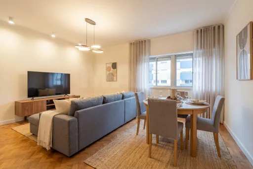 Apartamento com charme original na freguesia do Beato