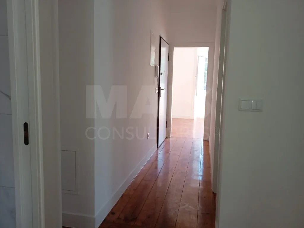 2-Bedroom Apartment