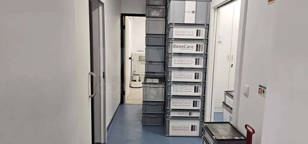 Armazém ou Escritório Serviços em Alfragide com 100m2