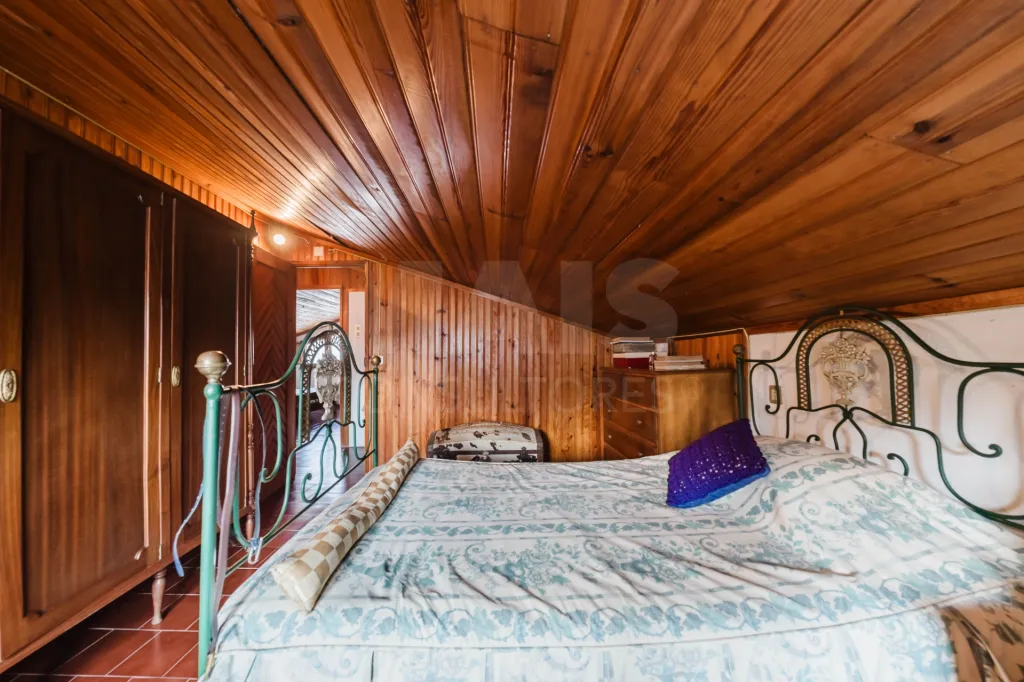 Moradia Isolada T7 no Bombarral | Espaço, Tranquilidade e Proximidade do Centro 🏡