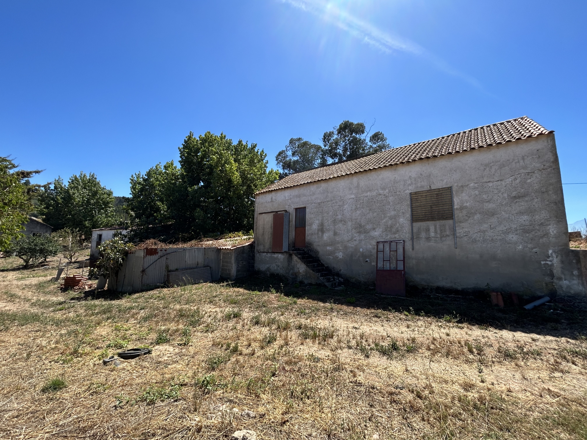 Armazéns +Terreno no Landal, Caldas da Rainha