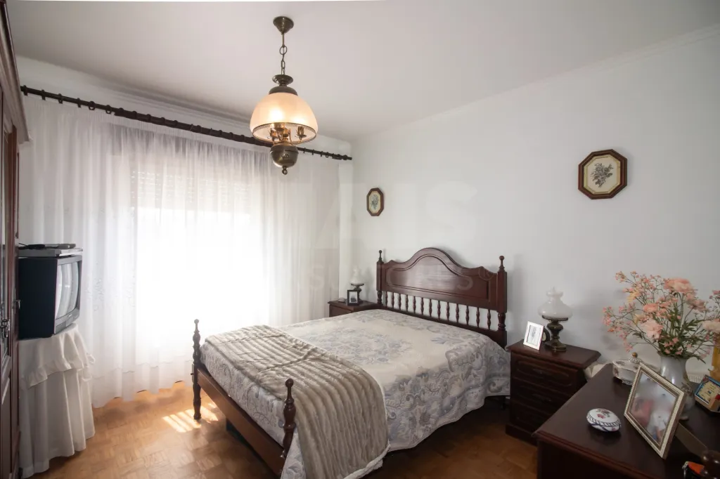 Apartamento T2 no Carregado