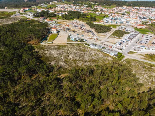 Terreno com Viabilidade para 7 Moradias | Salir do Porto