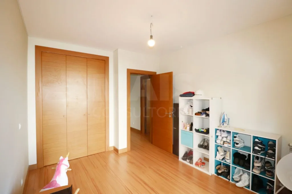 T3 150m2 na Quinta das Oliveiras com varanda de 60m2