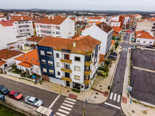 Apartamento T2 em localização central – Caldas da Rainha