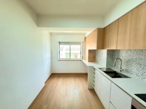 Apartamento T2  / 2 andar esquerdo
