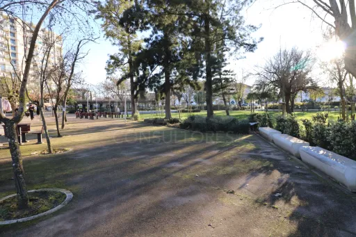 Moradia térrea com sótão e logradouro em Samora Correia