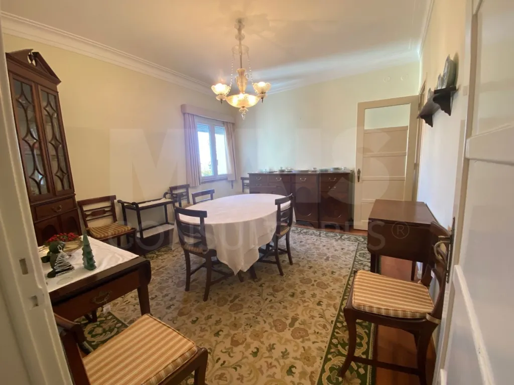 Apartamento T4 na Lapa - Estrela