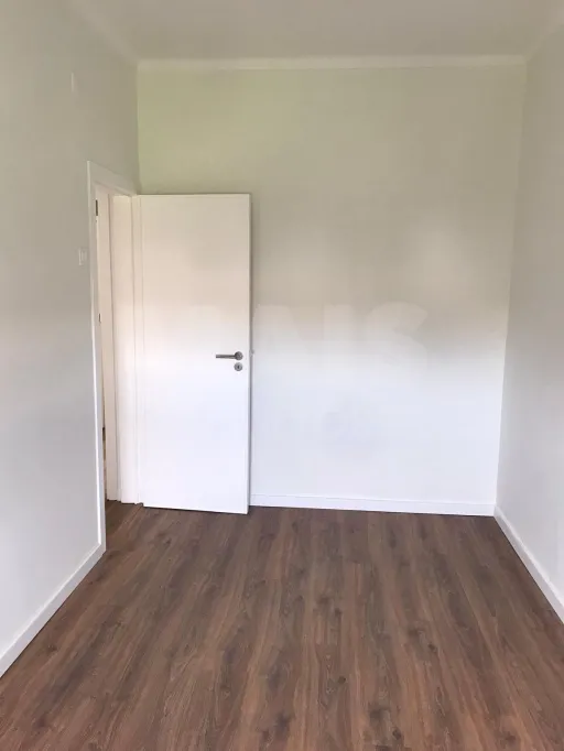 Refurbished 1-bedroom apartment in Barreiro, next to the boats