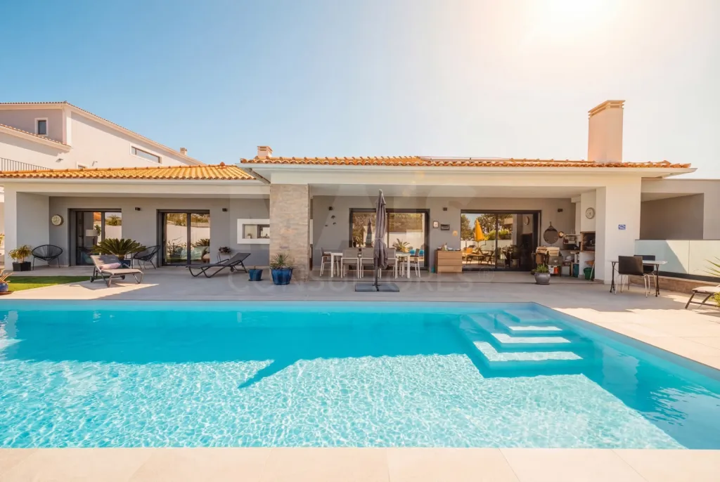 Moradia T3 (Térrea) com Piscina - Nadadouro