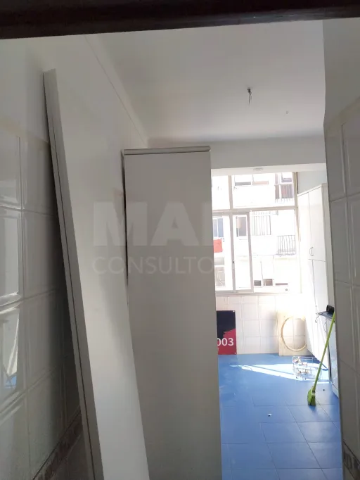 1-Bedroom Apartment with Balcony and Ocean View
