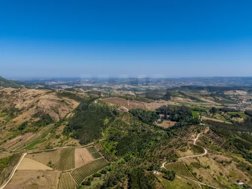 Terreno para construção de duas moradias, Rabissaca, Alenquer