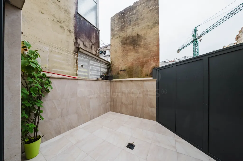 Apartamento T2 no Centro com Garagem e Estacionamento