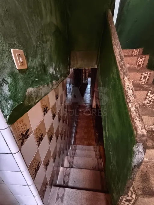 Moradia em Sacavém para remodelação total