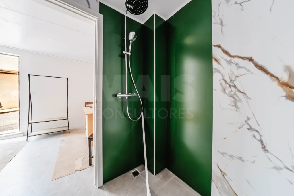 Prédio de Investimento no Prior Velho | 11 Apartamentos, Rendimento Imediato e Elevado Potencial de Valorização