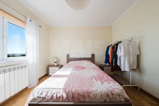 🏡 3-Bedroom House—Furnished and Fully Equipped | Jacuzzi | Garage | Backyard